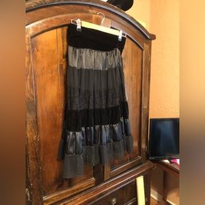Velvet layers skirt